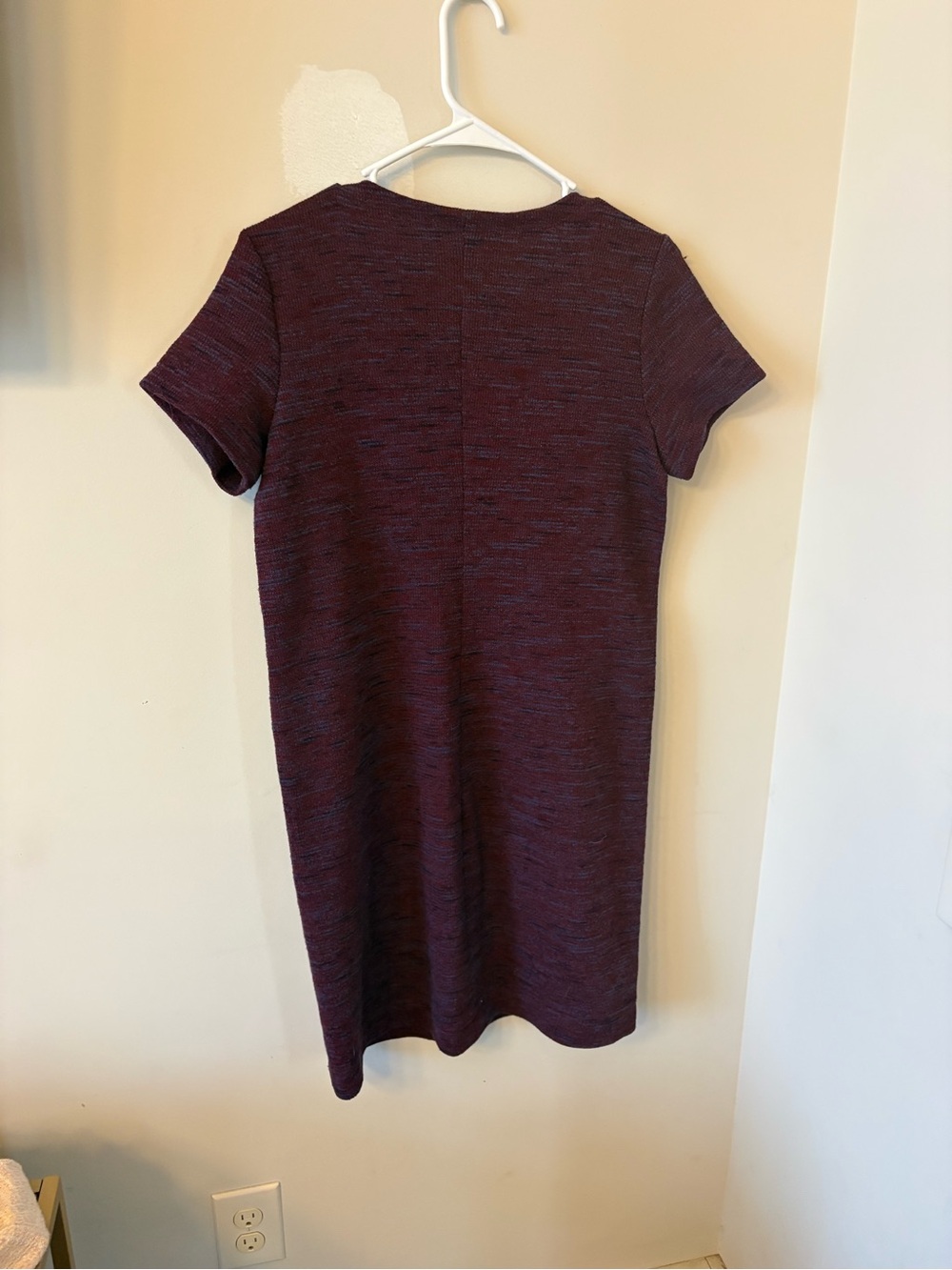 Loft Dress - Picture 2 of 4